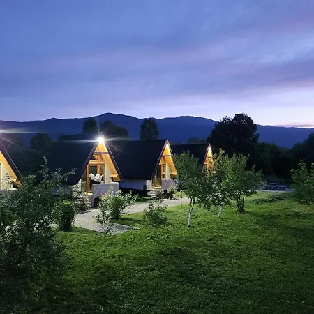 여관 La Familia Bihać
